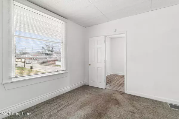 Louisville, KY 40211,2604 Hale Ave