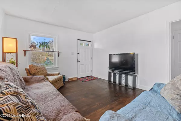 Louisville, KY 40206,176 N Ewing Ave