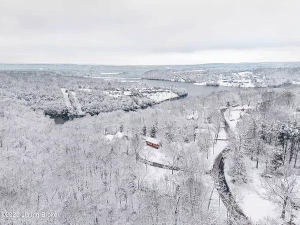 Brandenburg, KY 40108,17 Bittersweet Pl