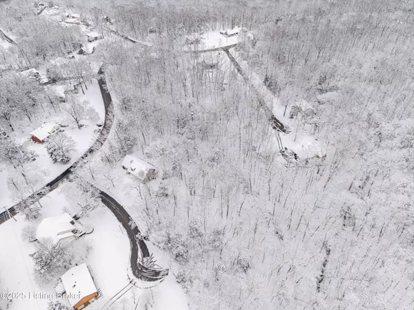 Brandenburg, KY 40108,17 Bittersweet Pl