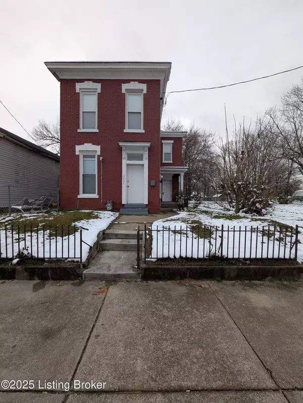 2429 Griffiths Ave, Louisville, KY 40212