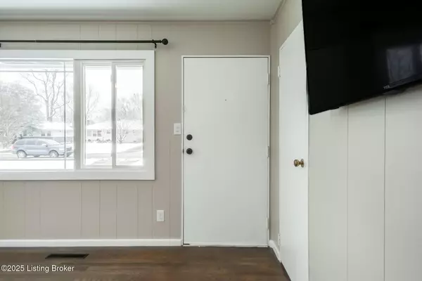 Lyndon, KY 40242,1309 Mill Race Rd