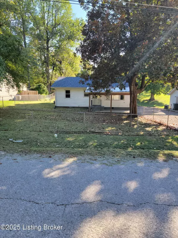 765 Chandler Ave, Radcliff, KY 40160