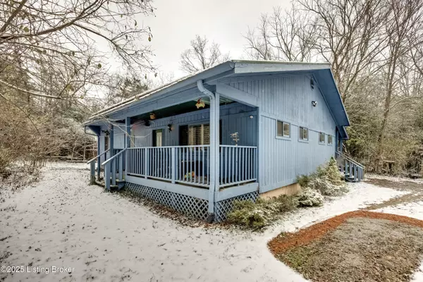 2005 Fox Trail Dr, La Grange, KY 40031