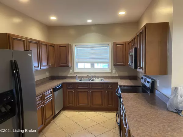 Shepherdsville, KY 40165,154 Crossing Ct #2