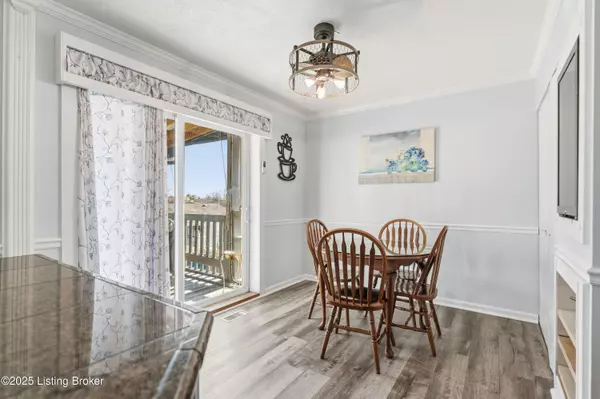 Louisville, KY 40229,660 Blossom Rd