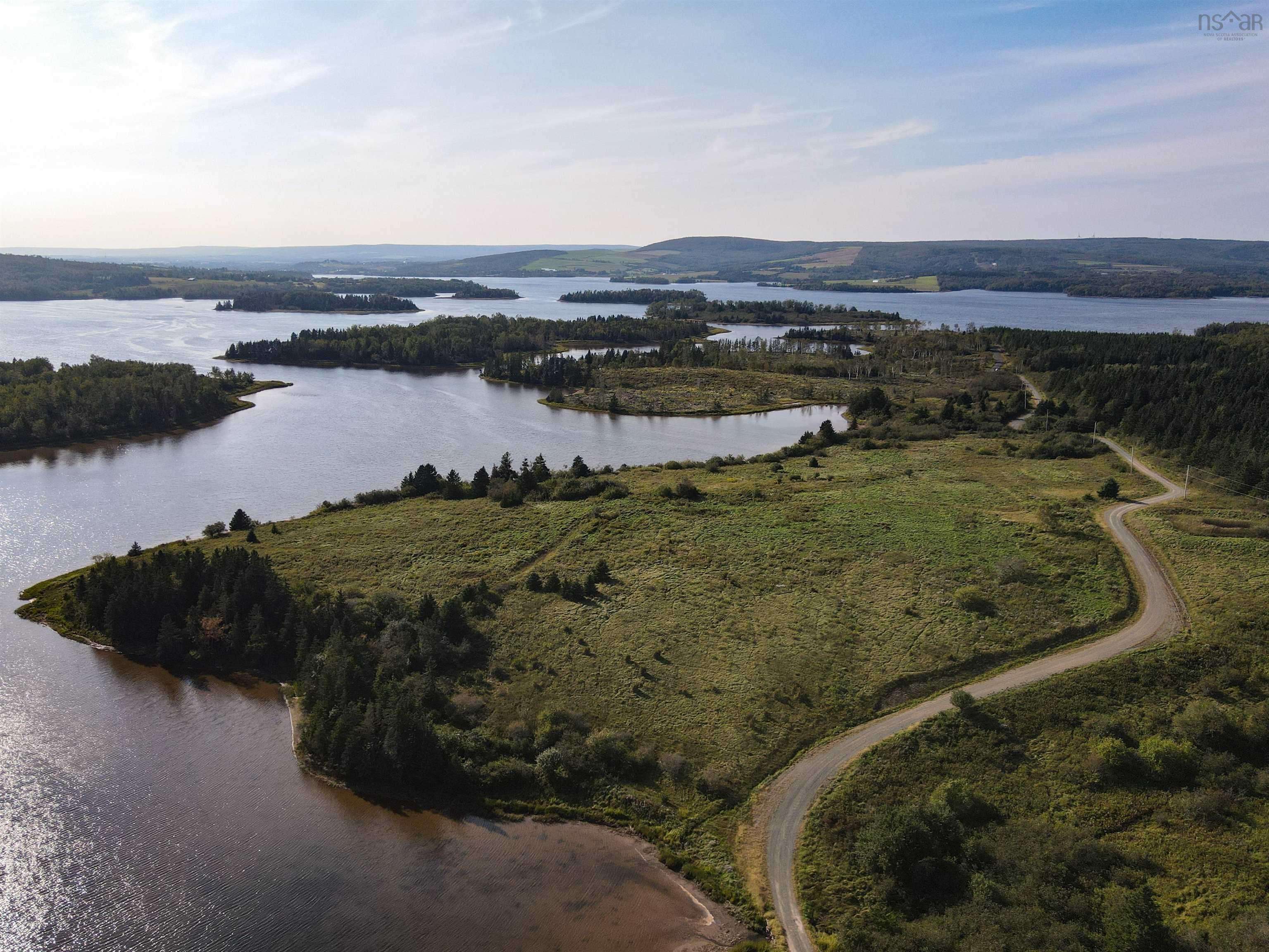 993 Southside Harbour Rd, Southside Antigonish Harbour, NS B2G 2L4
