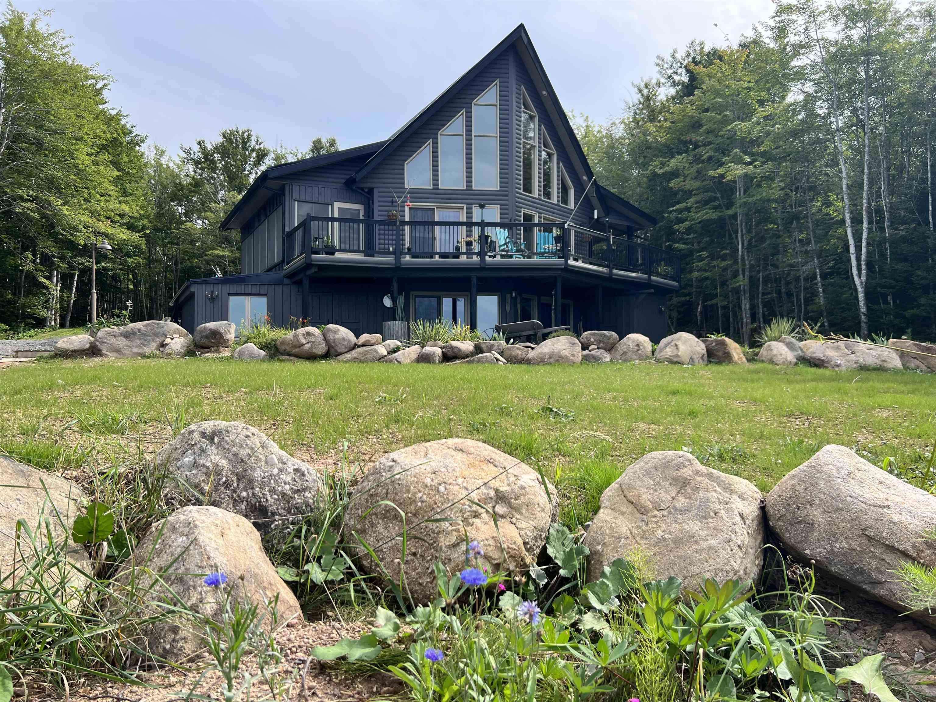 152 Mersey Rd, Inlet Baddeck, NS B0E 1B0