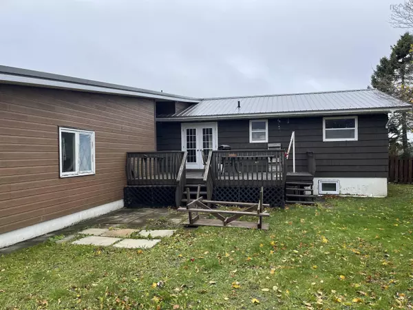 Glace Bay, NS B1A 3B6,525 Phalen Rd