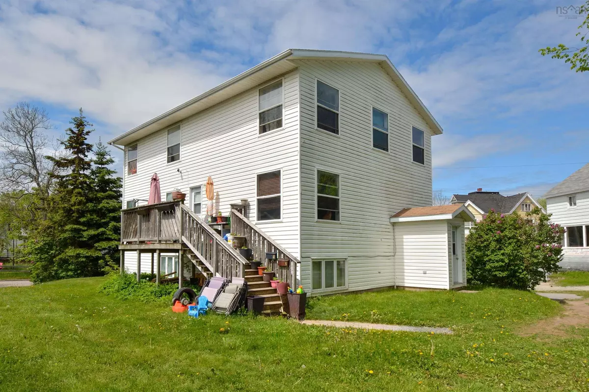 Sydney, NS B1P 1X1,191 Inglis St