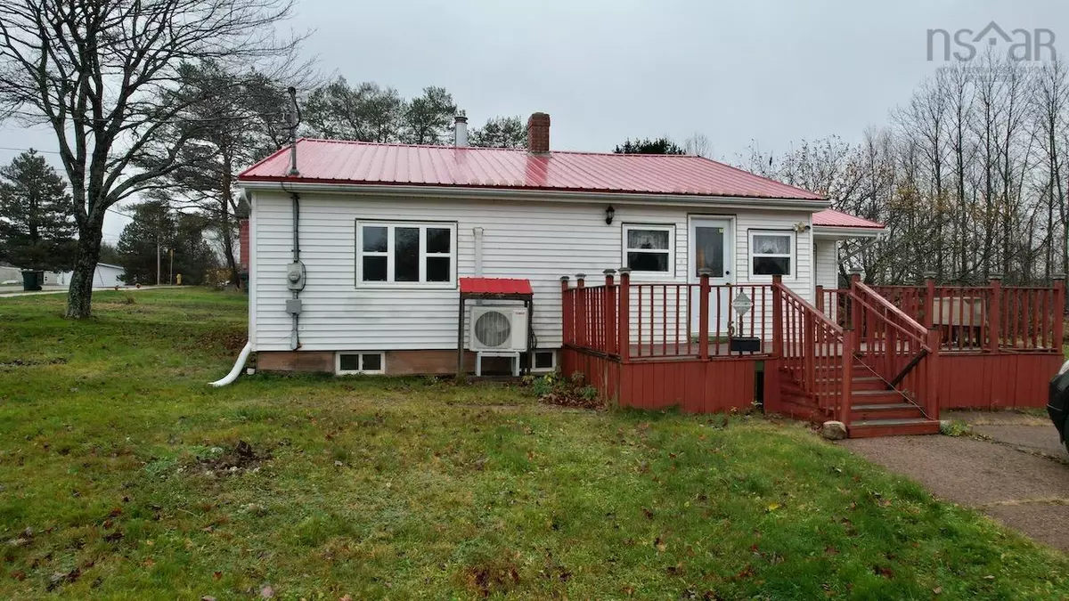 Amherst, NS B4H 1J1,51 Cornwall St