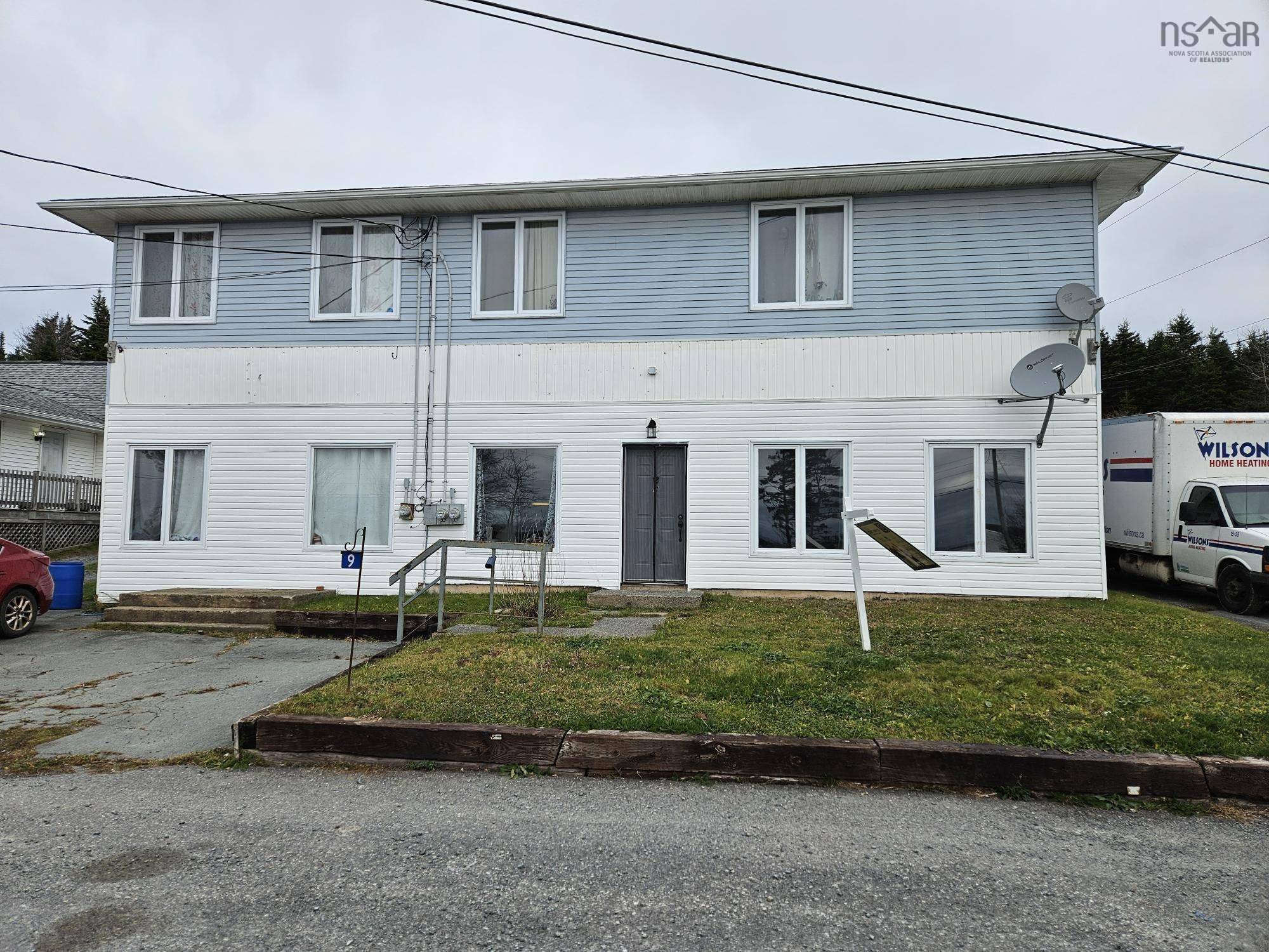 9 Harbourview Inn Loop, Salmon River Bridge, NS B0J 1P0