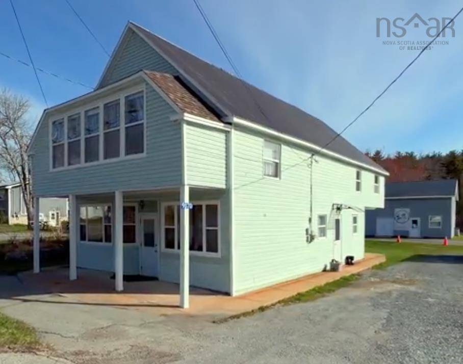 9870 Trunk 8 Hwy, Caledonia, NS B0T 1B0