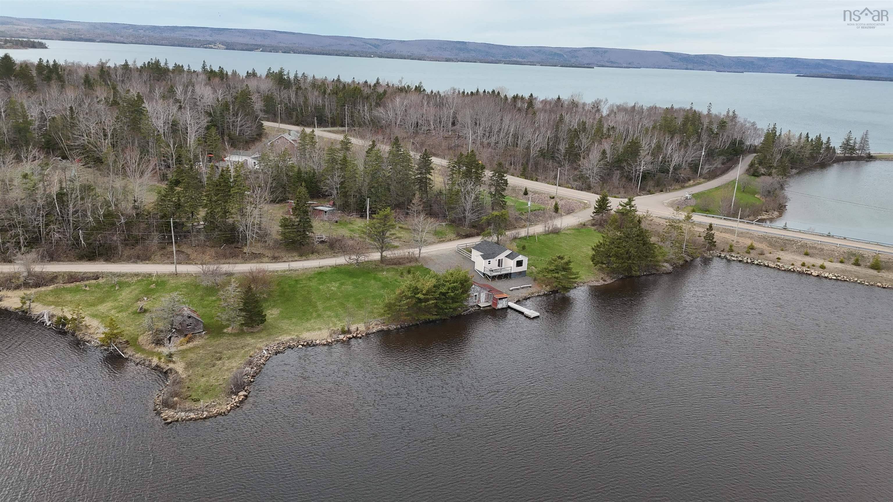 118 Old Black River Rd, Dundee, NS B0E 3K0