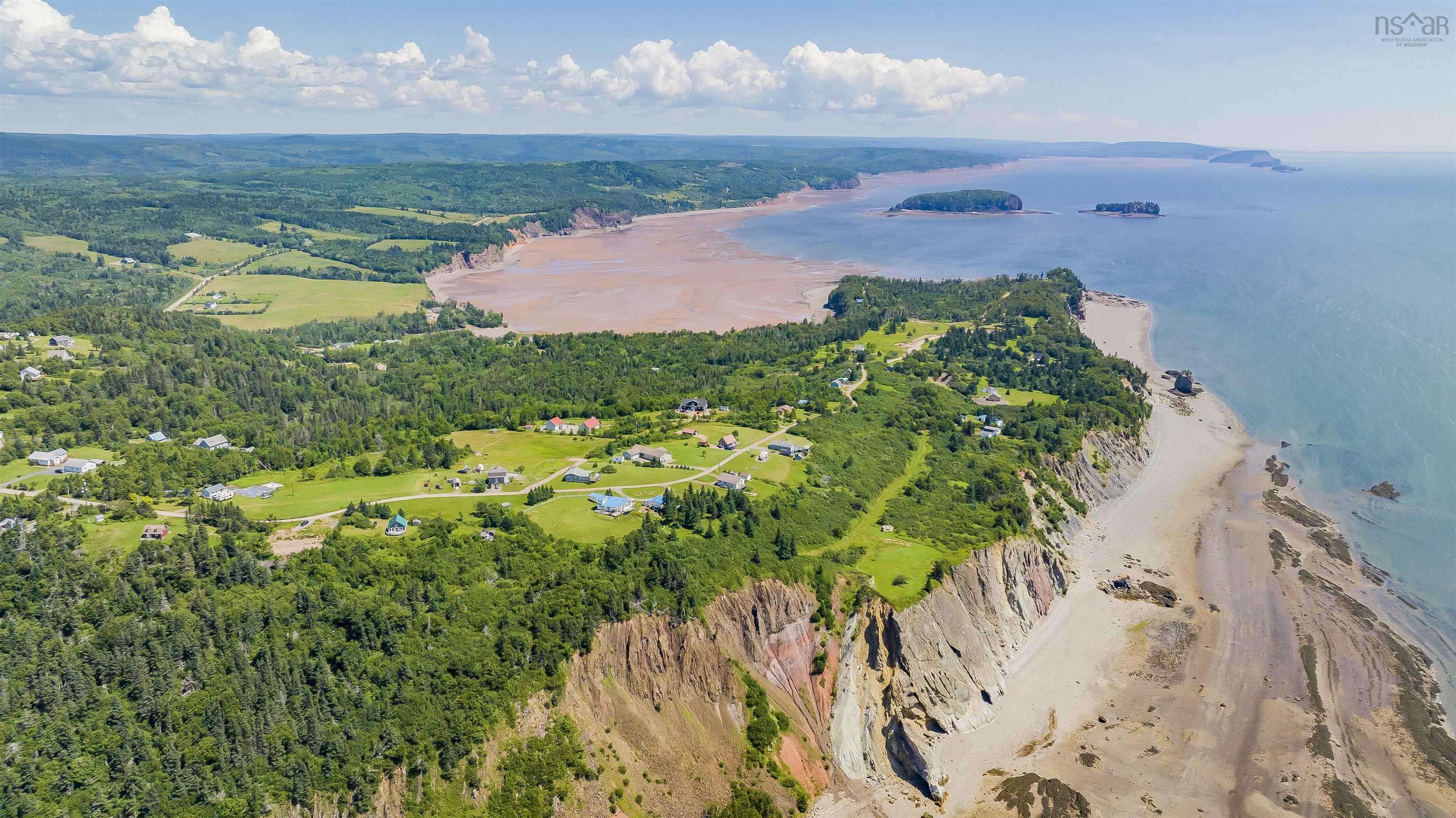 18 Mason Hill Rd, Greenhill, NS B0K 2A0