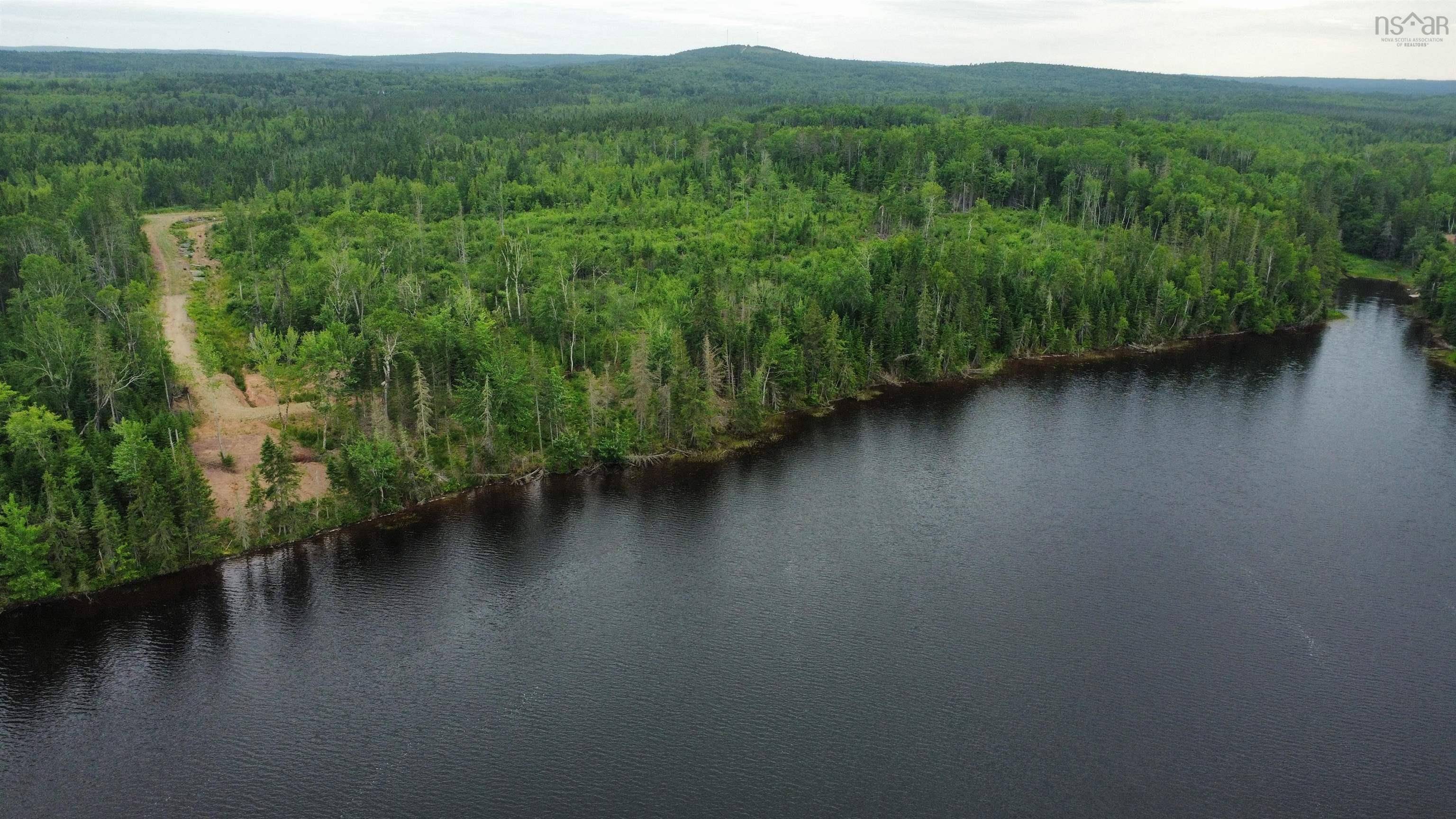 3 Black Lake, Glenville, NS B0M 1V0