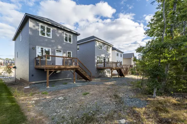 Dartmouth, NS B2X 0C2,5 Pearlgarden Close #PC48