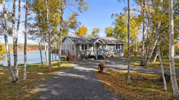 83 Bay Loch Rd, Lakevale, NS B2G 2L2