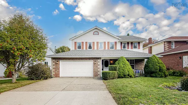 16 Mountain Ash Ct, Dartmouth, NS B2Y 4J8