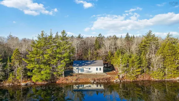 30 Granite Cove Way, Newburne, NS B0J 2E0