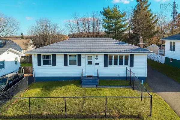 32 Common St, Sydney, NS B1P 3L1