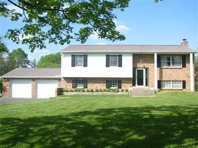 9398 Blue Ash Rd, Blue Ash, OH 45242