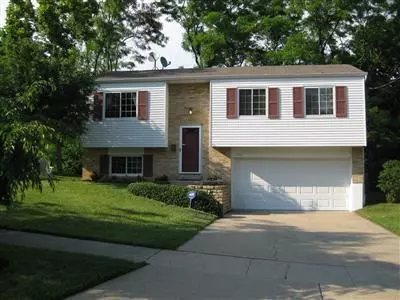 1177 Autumn Run Dr, Hamilton Twp, OH 45039