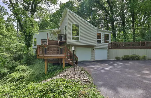 Wyoming, OH 45215,310 Chenora Ct