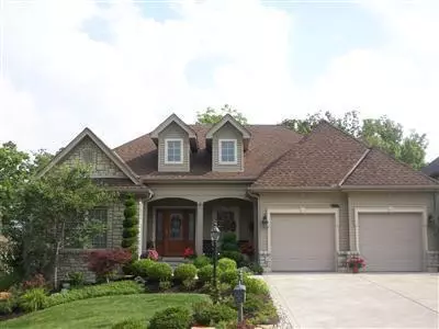 331 Forest Edge Dr, South Lebanon, OH 45065