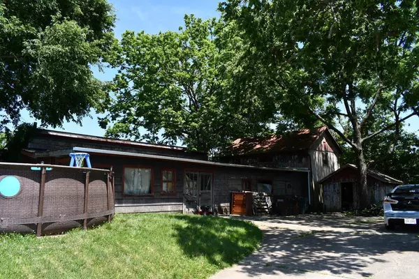 Waynesville, OH 45068,296 S Main St