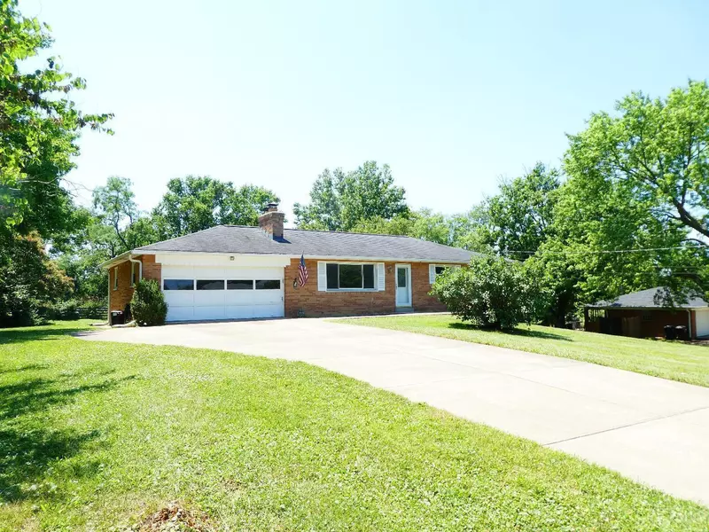 7175 Cindy Dr, West Chester, OH 45069