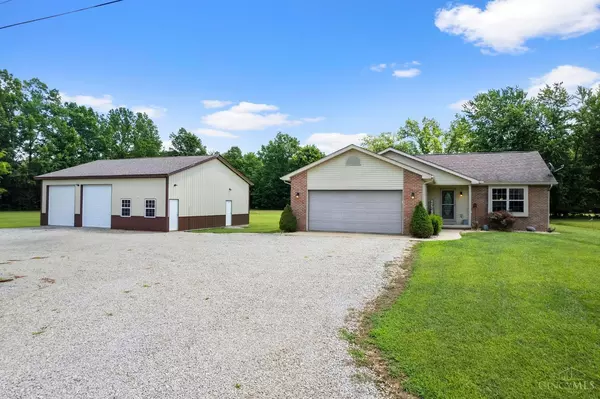 132 White Dove Dr, Jackson Twp, OH 45171