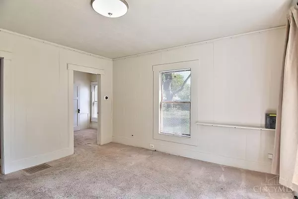 West Carrollton, OH 45449,25 E Lowery Ave