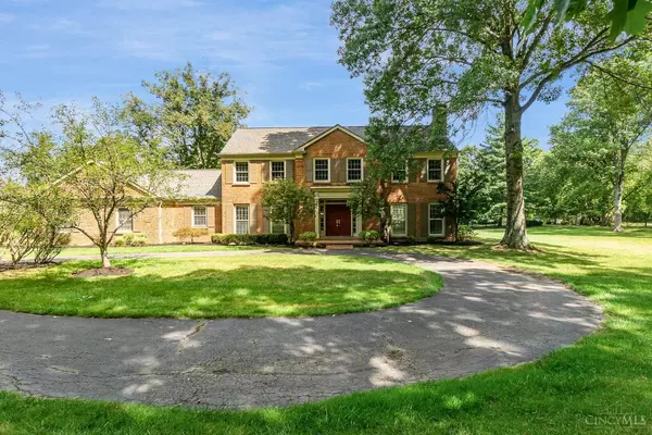 Indian Hill, OH 45243,8380 Indian Hill Rd