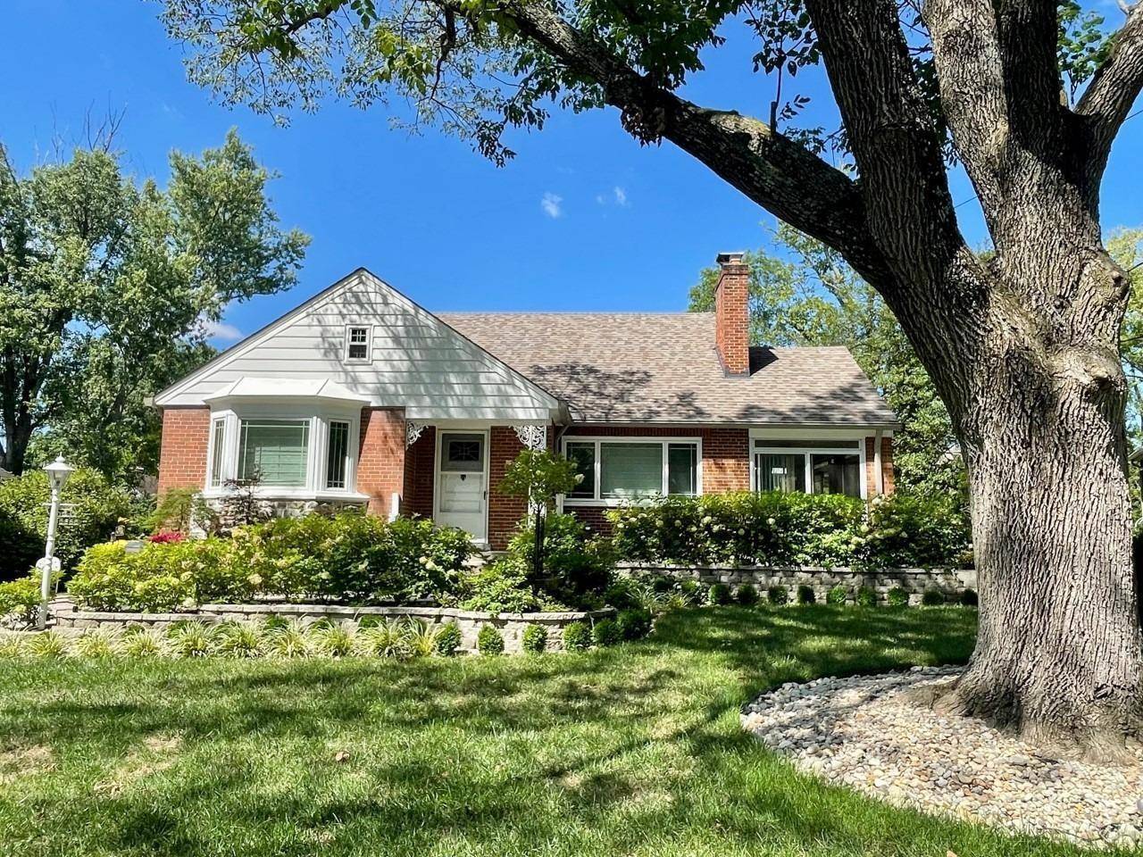 5968 Winnetka Dr, Sycamore Twp, OH 45236