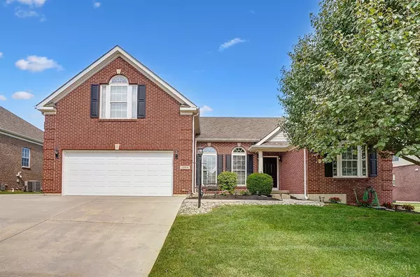 1324 Oakhurst Ct, Turtle Creek Twp, OH 45036