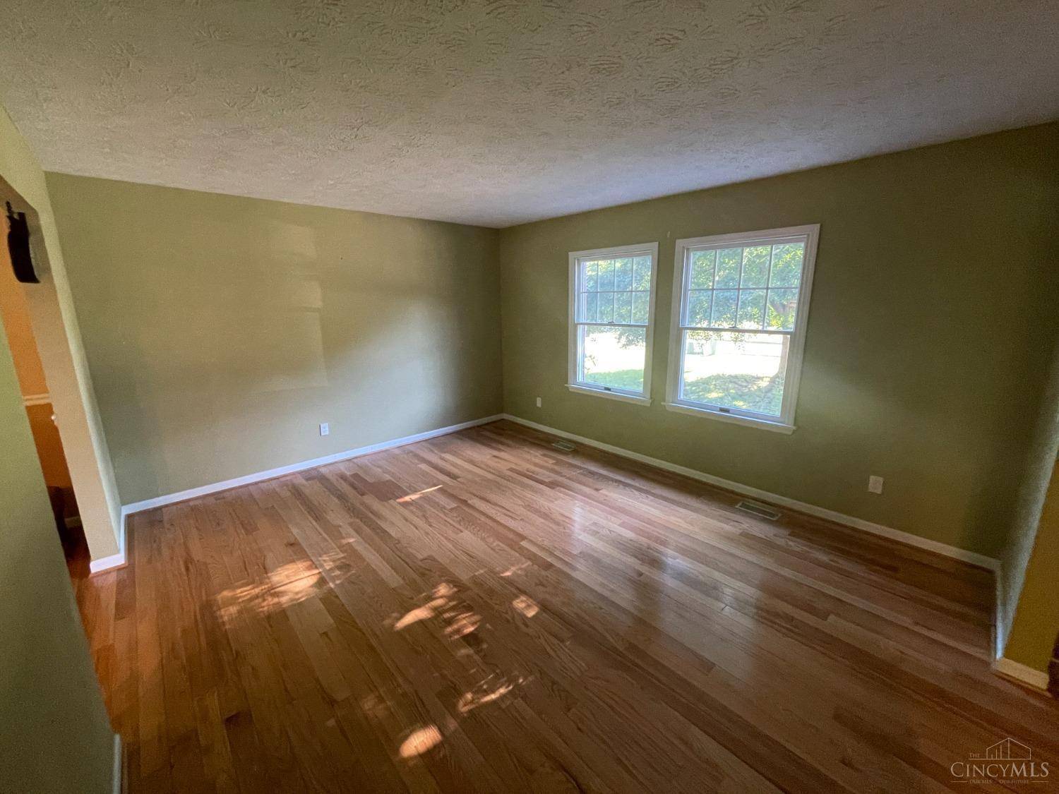 Miami Twp, OH 45150,5820 Jeb Stuart Dr