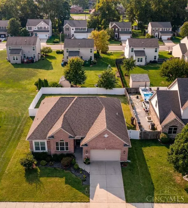 Moraine, OH 45439,2104 Willow Oak Ct