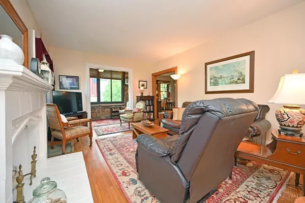 Cincinnati, OH 45209,3944 Marburg Ave