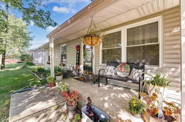 New Vienna, OH 45159,68 Rice Dr