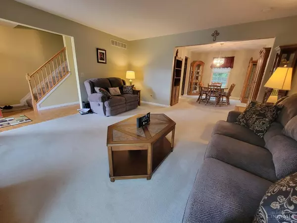 Colerain Twp, OH 45251,8659 Sarahs Bend Dr