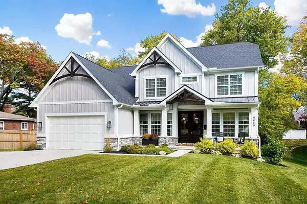 9650 Zig Zag Rd, Montgomery, OH 45242