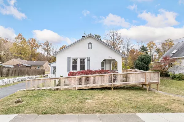 126 N East St, Bethel, OH 45106