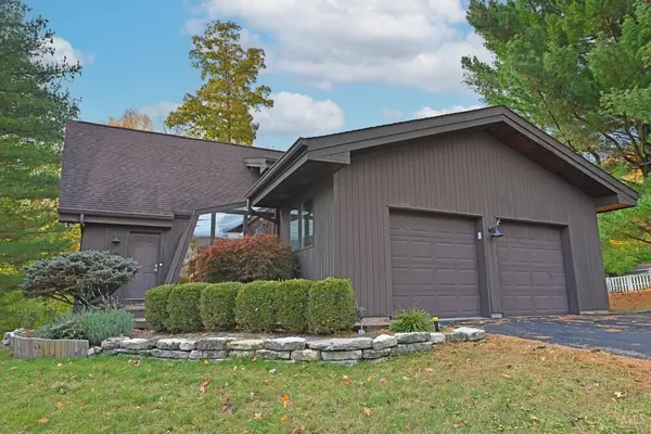 915 Nordyke Rd, Anderson Twp, OH 45255