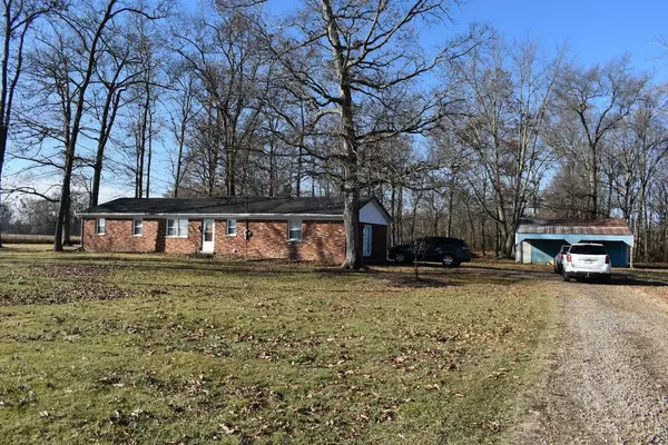 16103 Moon Rd, Green Twp, OH 45154