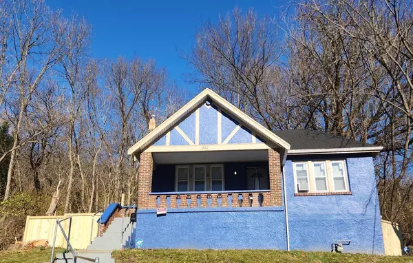 1812 Carll St, Cincinnati, OH 45225