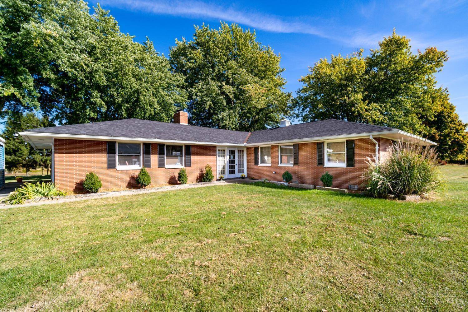 7882 Mad River Rd, Liberty Twp, OH 45133
