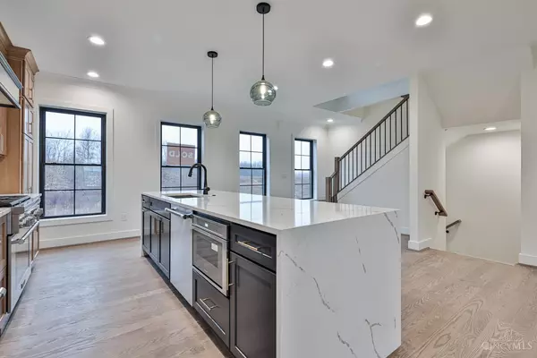 Blue Ash, OH 45242,5102 Arabella Cir