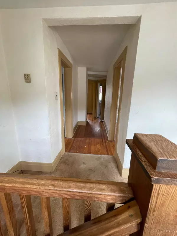 Bainbridge, OH 45612,404 S Maple St