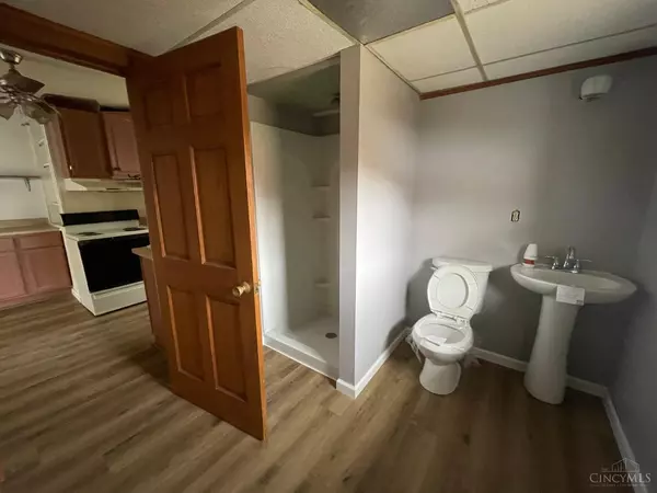 Bainbridge, OH 45612,404 S Maple St